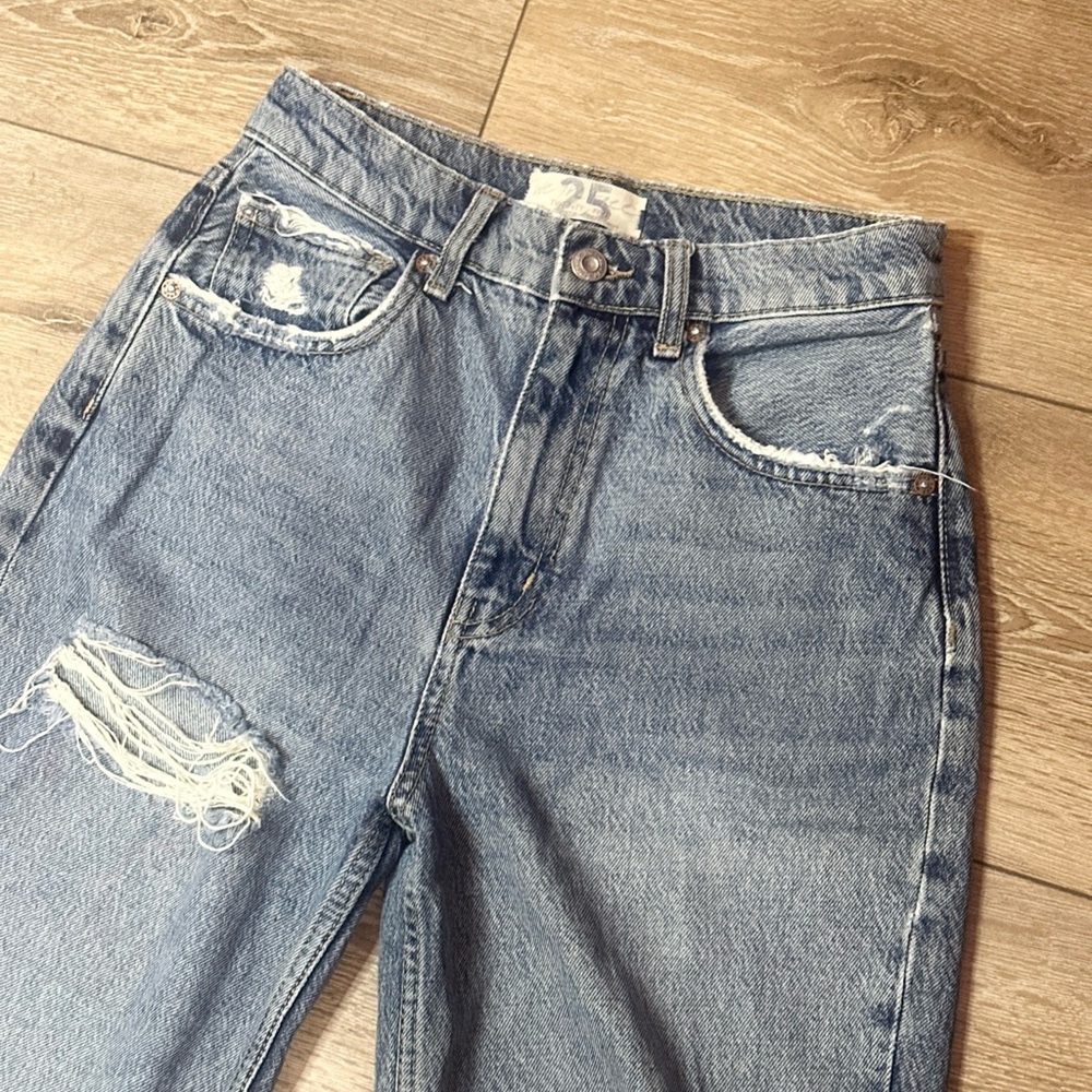 We The Free Lita Light Wash Distressed High Rise Slim Leg Jeans - Picture 9 of 15